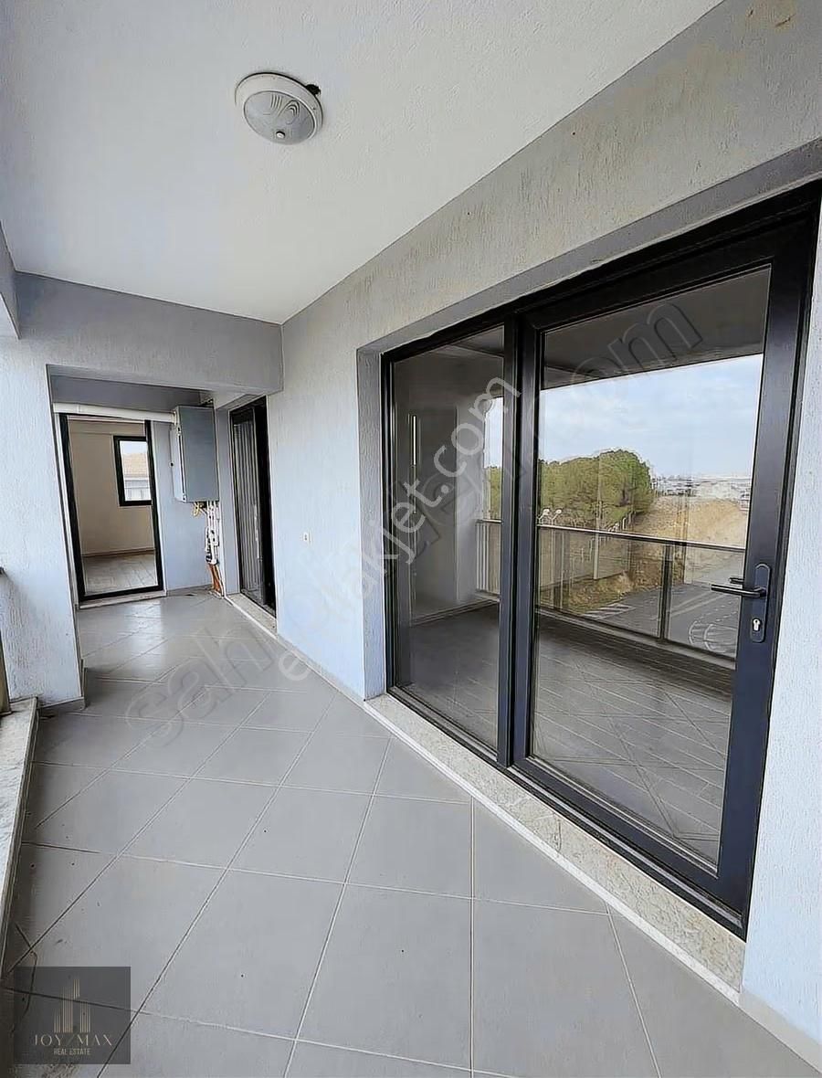 Gümüşler Bulvarı Nazbayrak Mevki Cadde Üzeri Satılık 3+1 Daire - Görsel 8