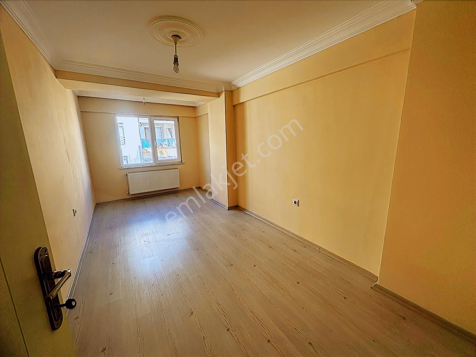 2+1 Atatürk Caddesi Üzeri Çanakkale Barbaros Okulu Yakını - Görsel 13