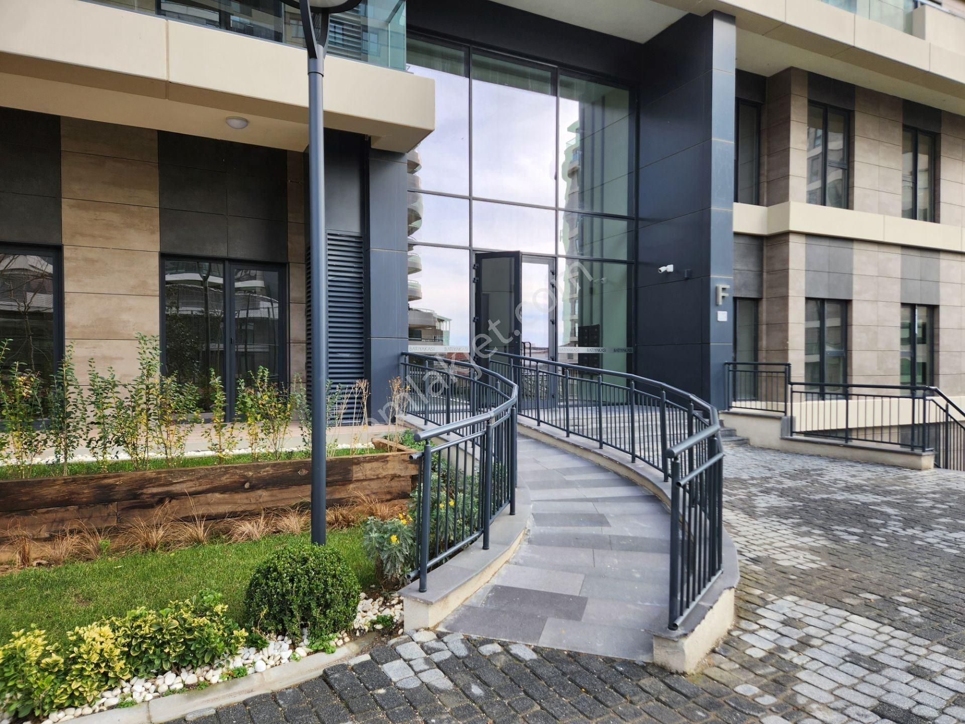 Kartal Batı Yakası Ödeme Avantajlı 47m2 Teraslı Tüm Camlardan Peyzaj Manzaralı Satılık 4+1 Daire - Görsel 29