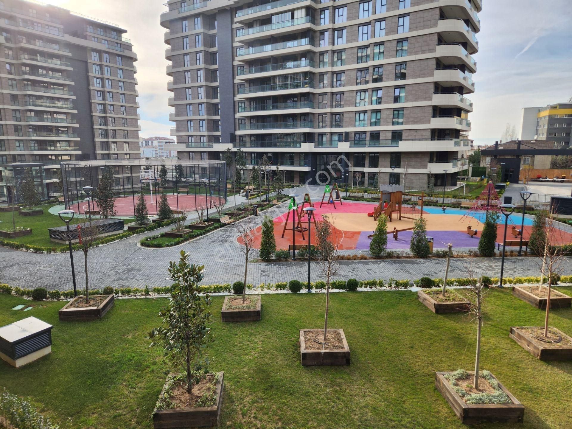 Kartal Batı Yakası Ödeme Avantajlı 47m2 Teraslı Tüm Camlardan Peyzaj Manzaralı Satılık 4+1 Daire - Görsel 27