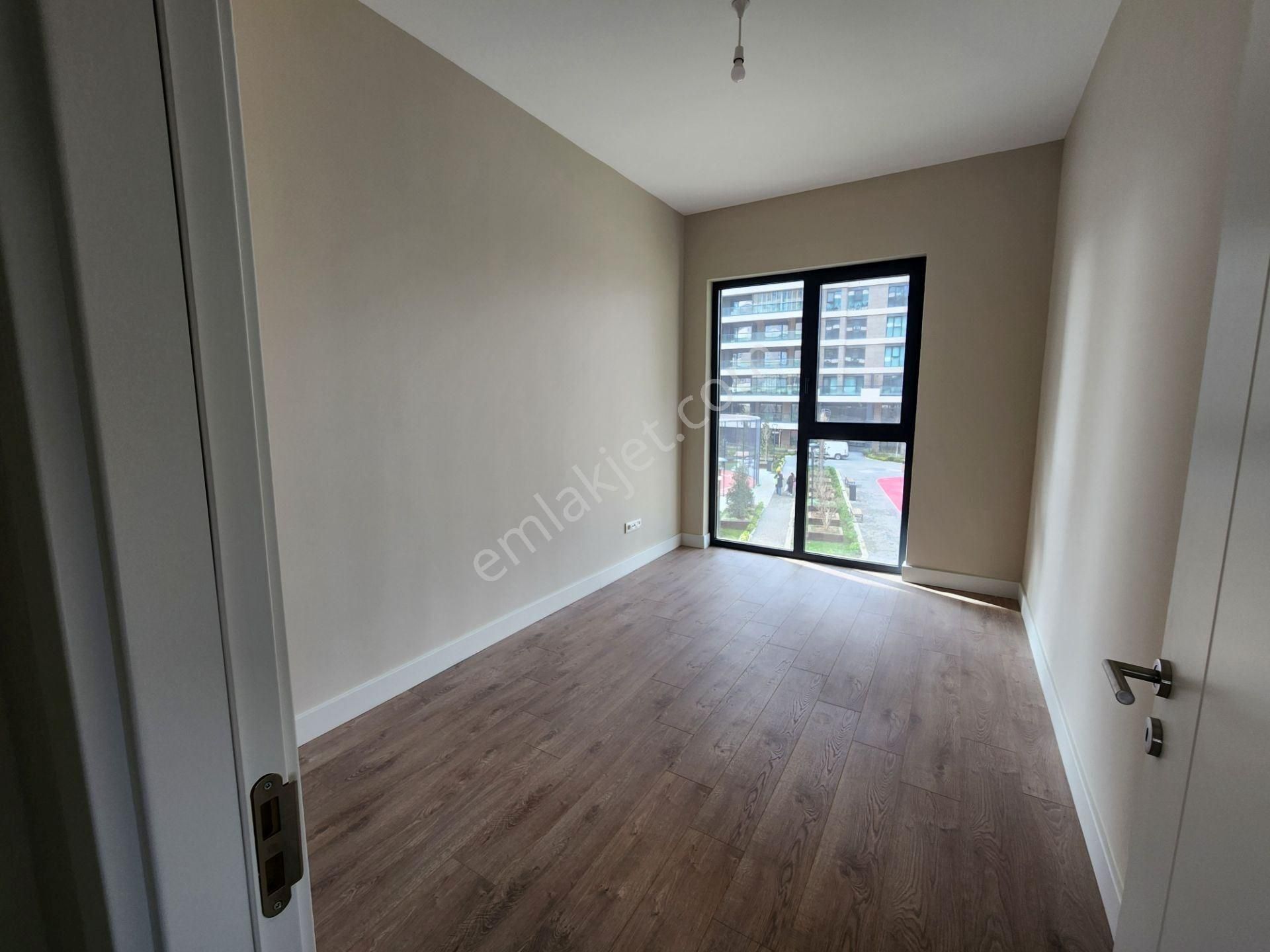 Kartal Batı Yakası Ödeme Avantajlı 47m2 Teraslı Tüm Camlardan Peyzaj Manzaralı Satılık 4+1 Daire - Görsel 20