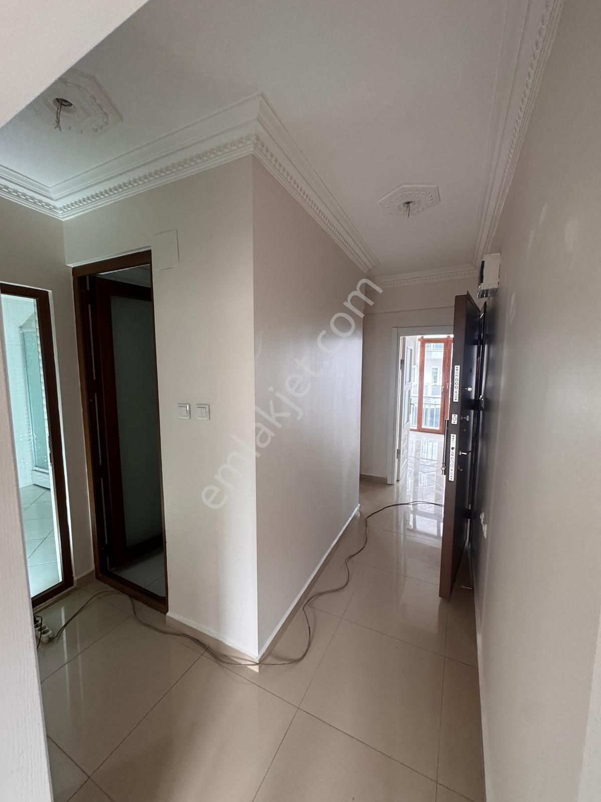 Geniş Salonlu | Kapalı Mutfak | Yeni Boyalı 2+1 Sinandede - Görsel 2