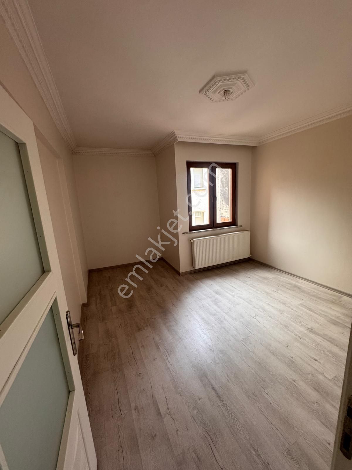 Geniş Salonlu | Kapalı Mutfak | Yeni Boyalı 2+1 Sinandede - Görsel 5