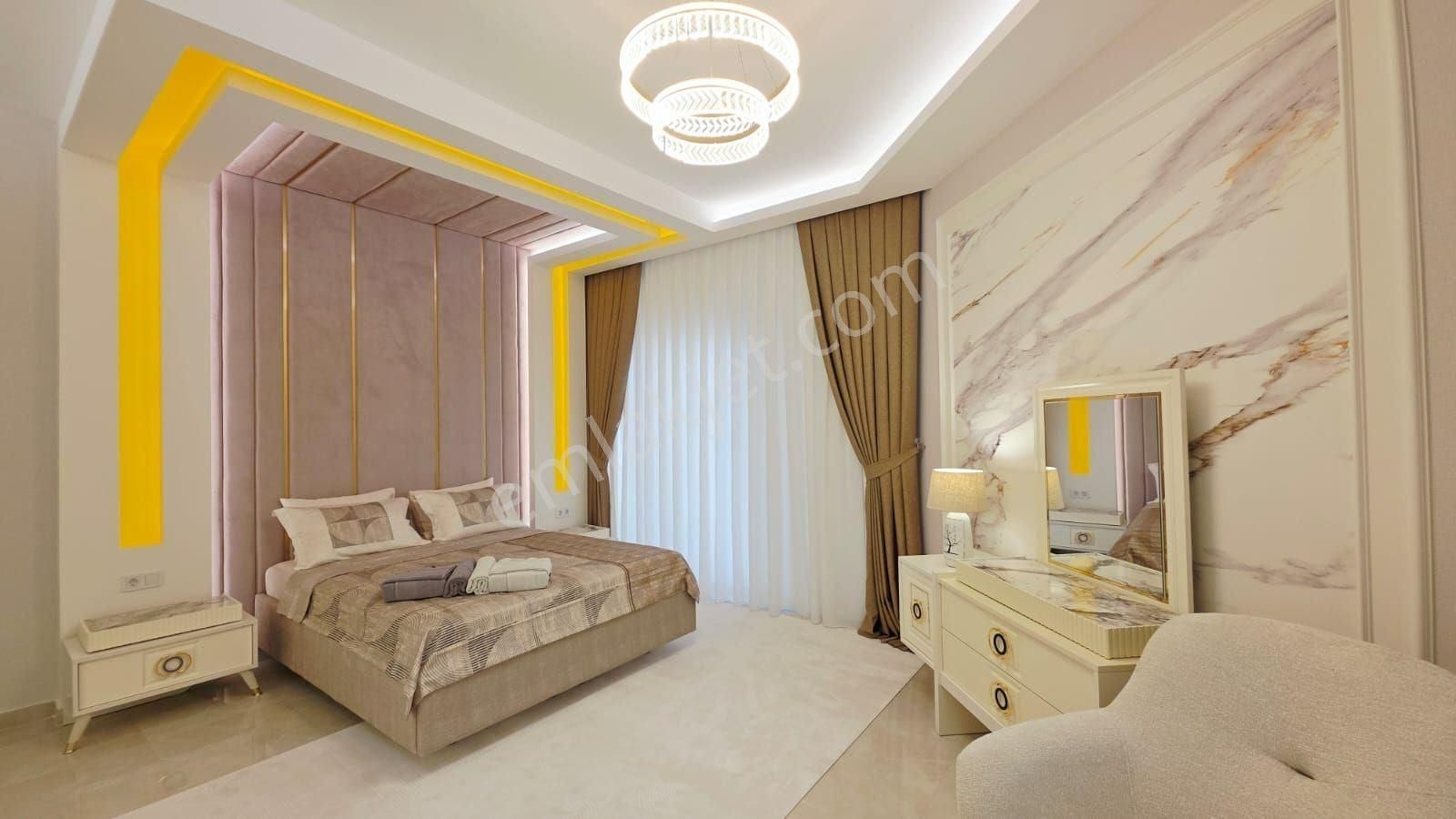 Alanya Mahmutlar’da Premium Sitede Ultra Lüks 3+1 Satılık Daire - Görsel 11