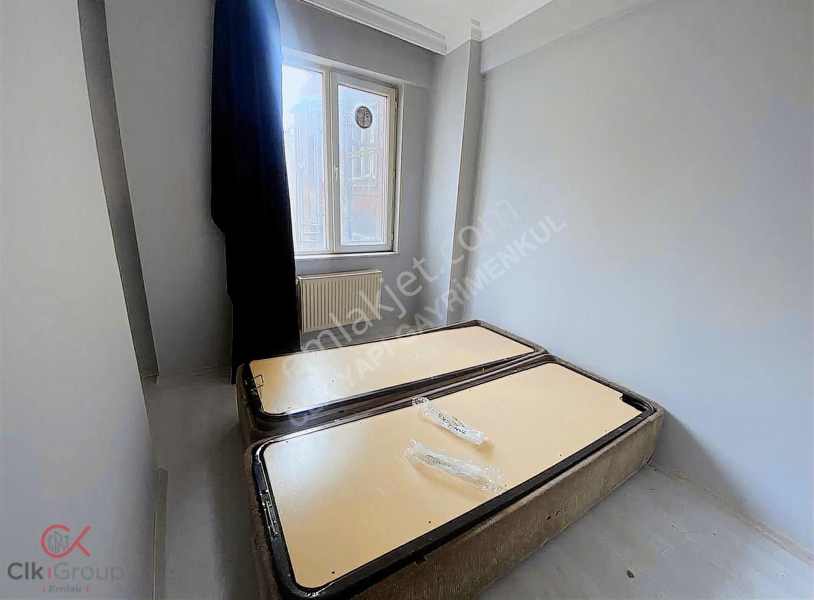 Clk'dan Hatboyu Caddesi Üzerinde 1+1 Residance Dairesi - Görsel 5