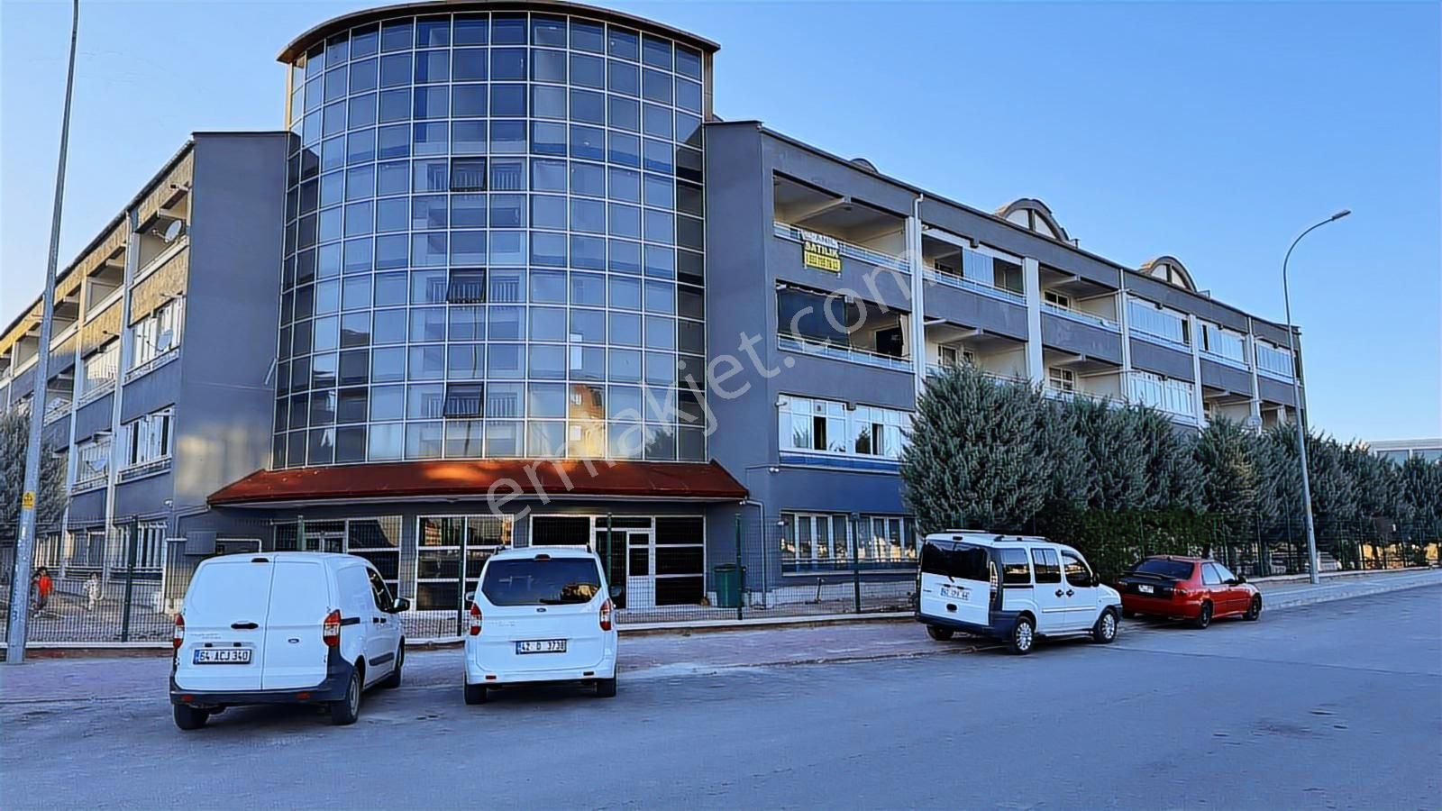 Kosova Mh Kiralık 1+1 Eşyalı Arakat Daire Servis Güzergahı Üzerd - Görsel 11