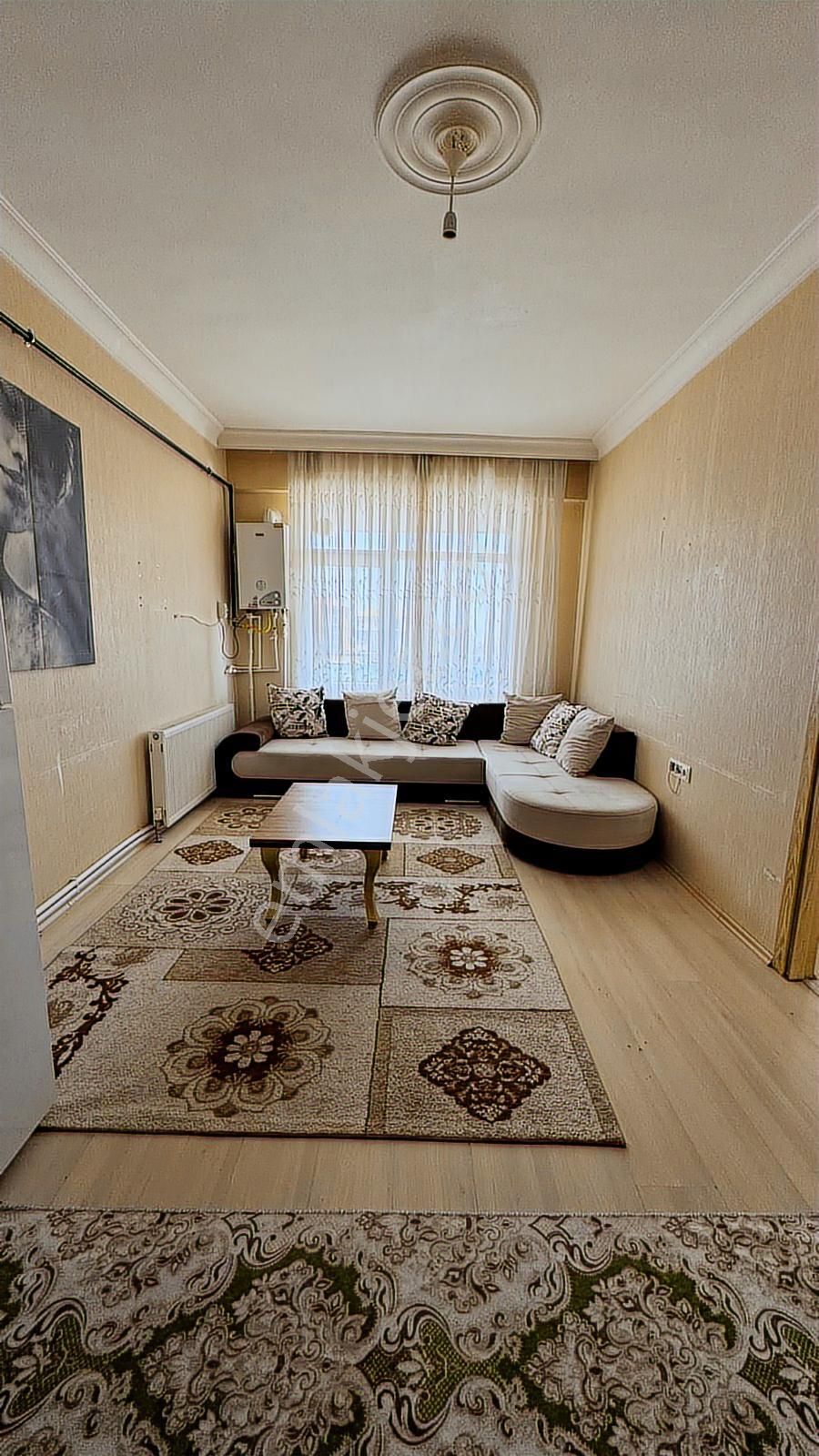 Kosova Mh Kiralık 1+1 Eşyalı Arakat Daire Servis Güzergahı Üzerd - Görsel 17