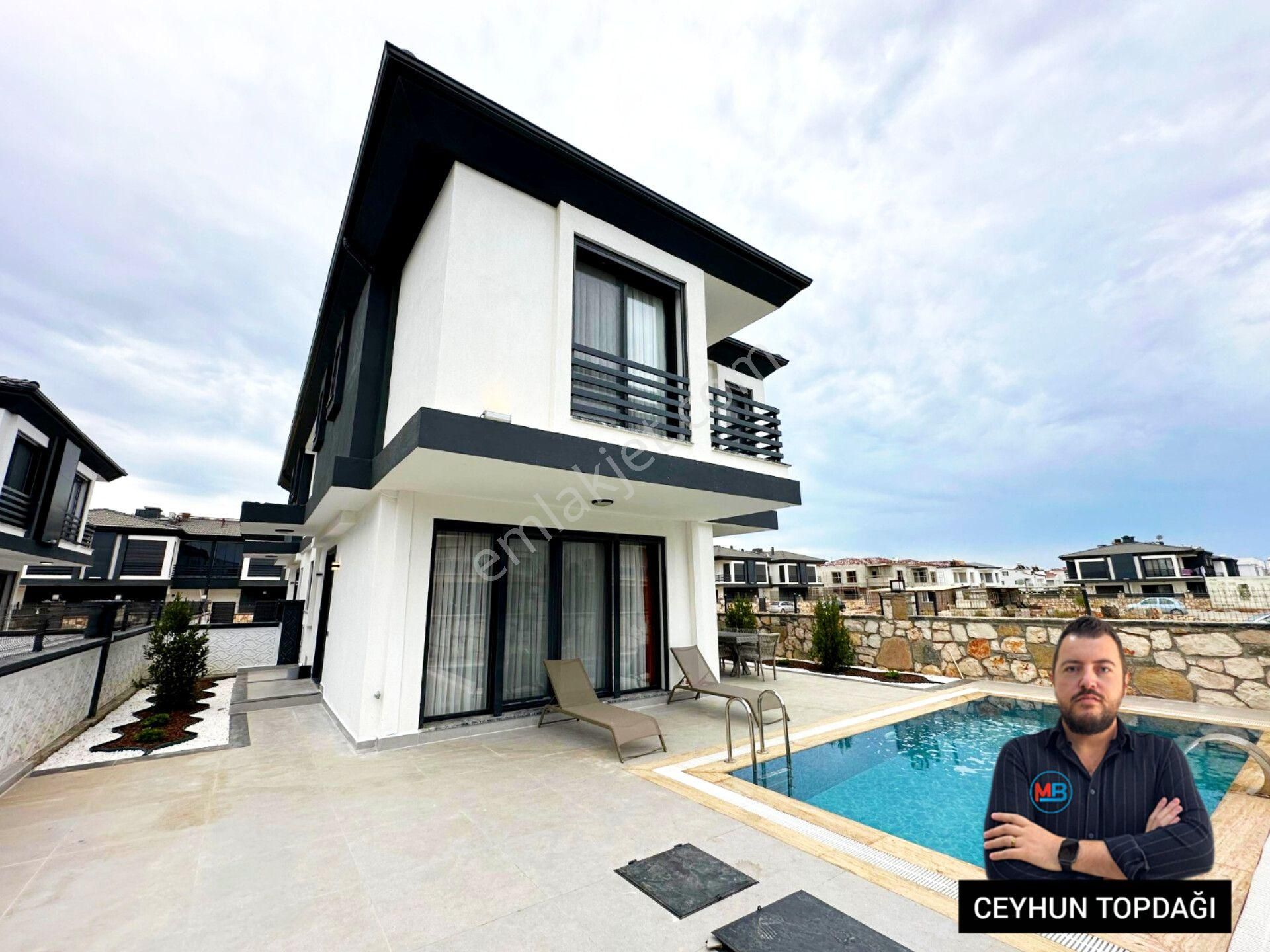 Didim'de Satılık 3+1 Sıfır Denize Yakın Havuzlu Müstakil Bahçeli Ön Cephe Tam Müstakil Villa ! - Görsel 4