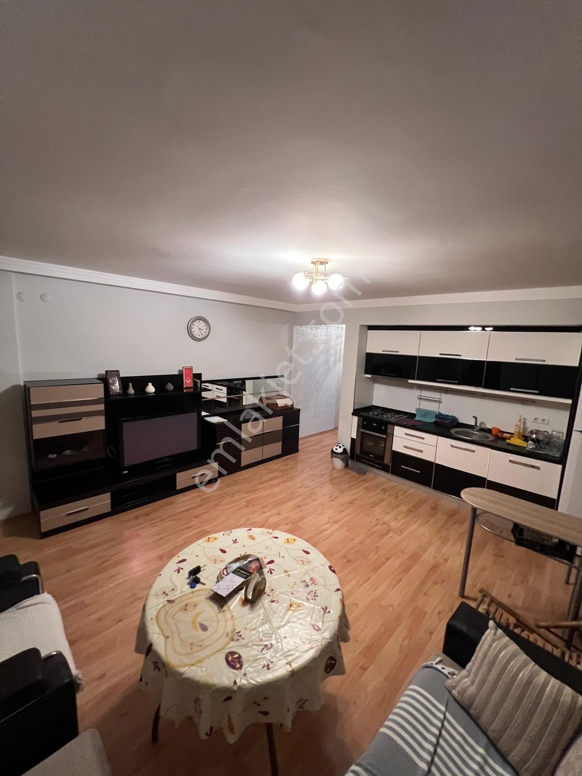 Antalya Konyaaltı Çok İyi Lokasyonda 2+1 Çok Geniş Eşyalı Daire - Görsel 3