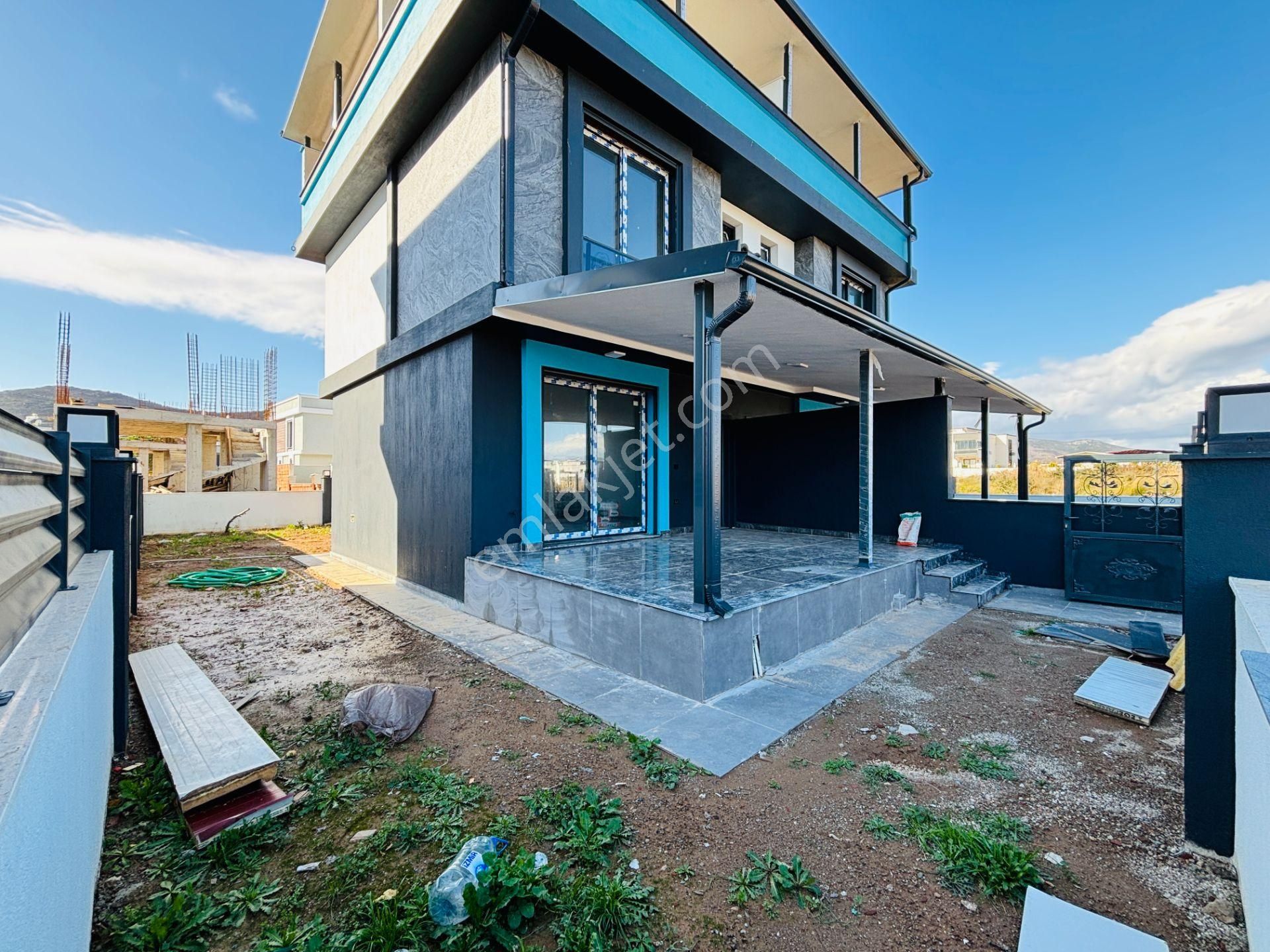 İzmir Seferihisar Cumhuriyet’de Güzel Konumda 3+1 Tripleks Yazlık Villa - Görsel 6