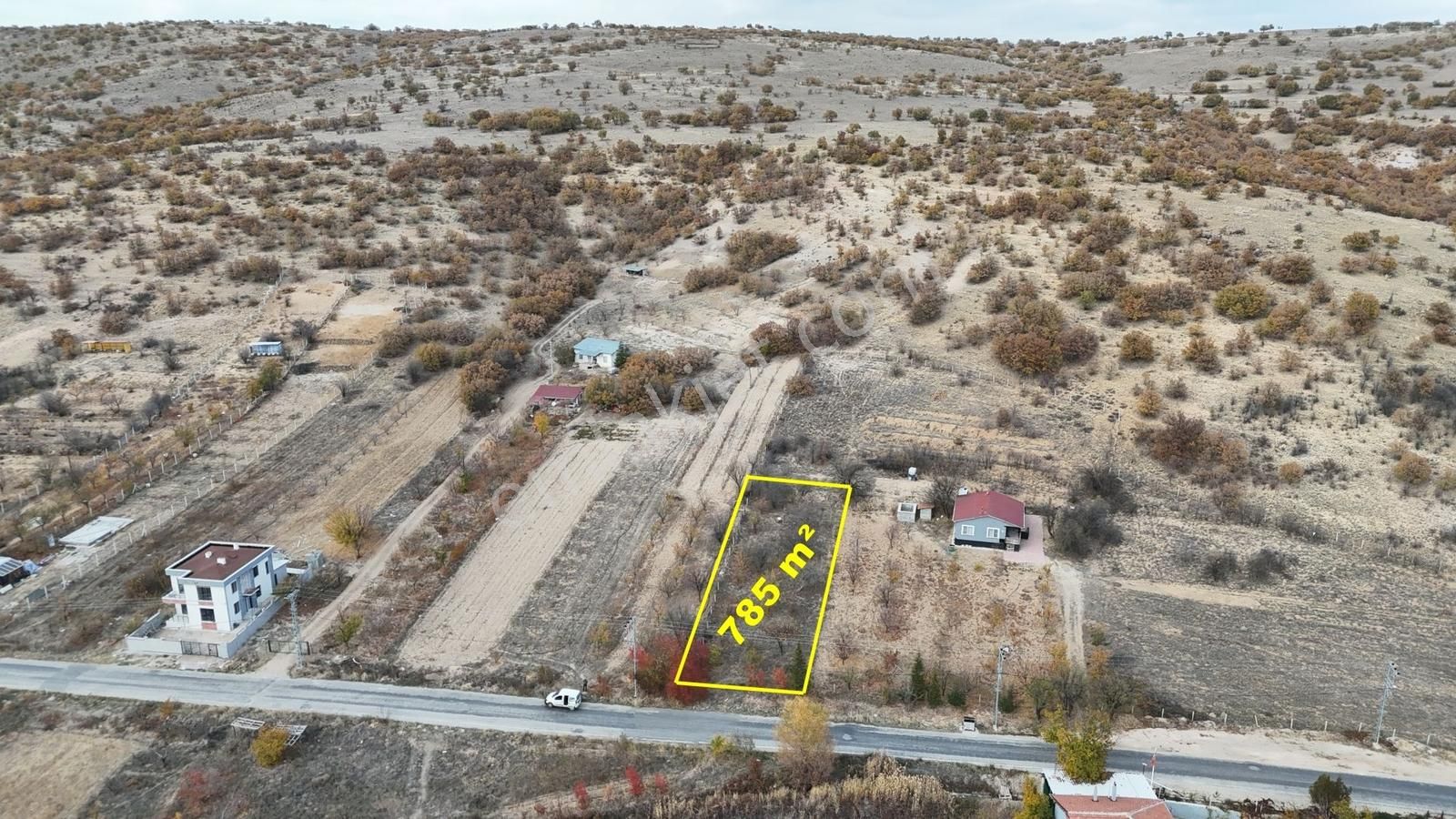 Çomaklar'da Asvalt Yola Sıfır 785 M² Müstakil Bahçelik Tarla - Görsel 13