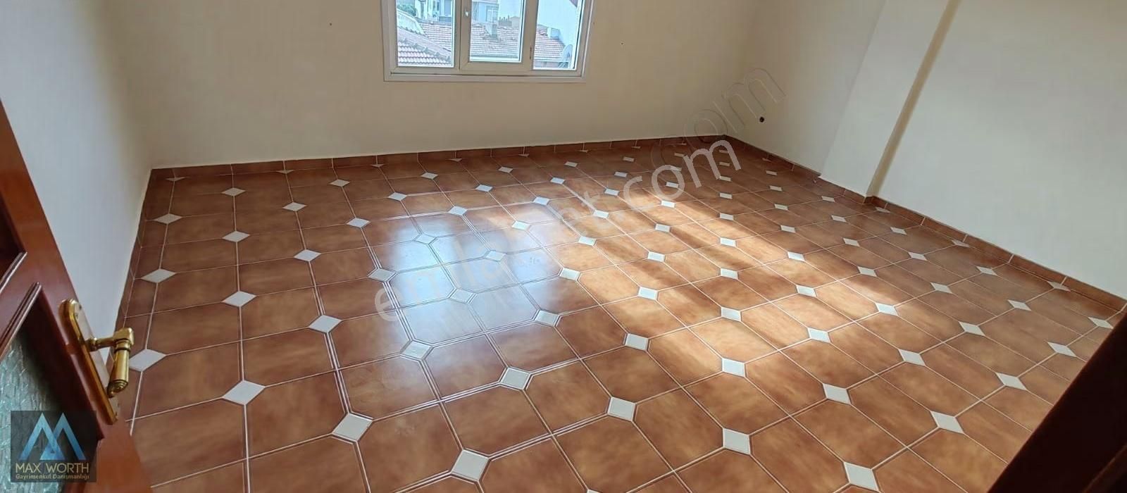 4 Balkonlu Yerden Isıtmalı Okul Yanı 150 M2 Kiralık 3+1 - Görsel 20