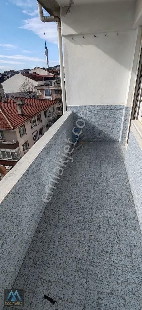 4 Balkonlu Yerden Isıtmalı Okul Yanı 150 M2 Kiralık 3+1 - Görsel 32