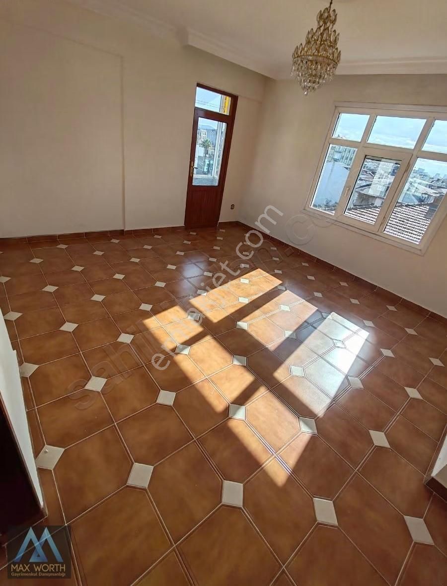 4 Balkonlu Yerden Isıtmalı Okul Yanı 150 M2 Kiralık 3+1 - Görsel 8