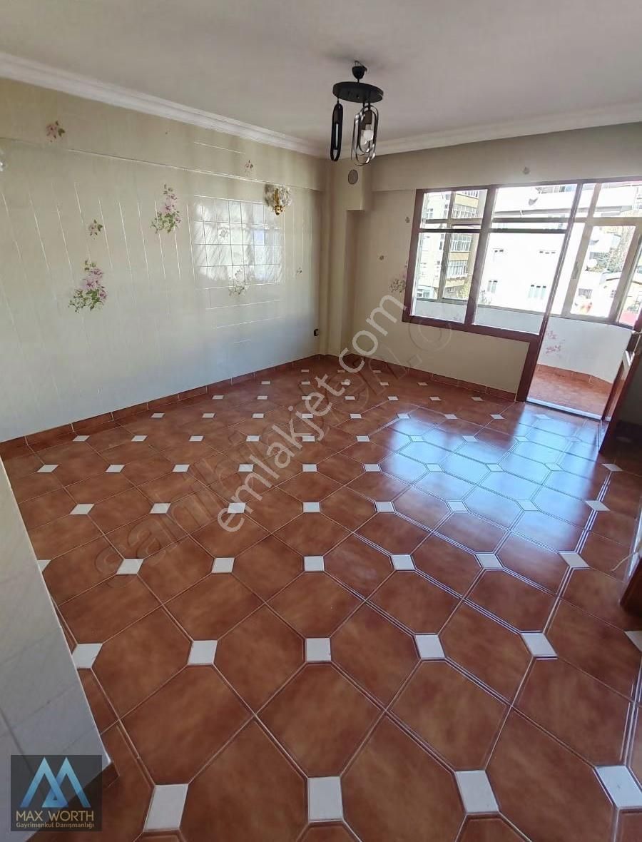 4 Balkonlu Yerden Isıtmalı Okul Yanı 150 M2 Kiralık 3+1 - Görsel 19