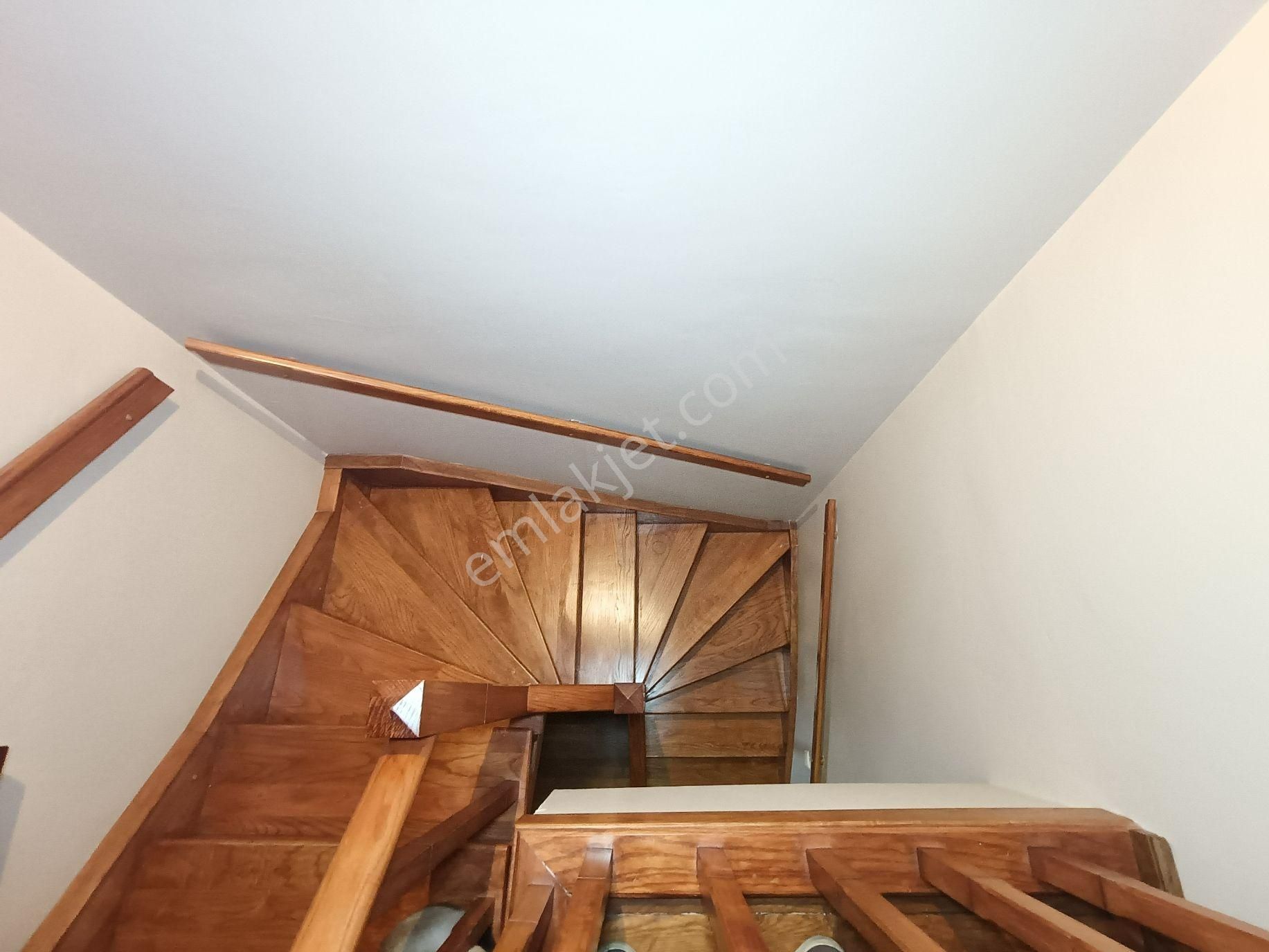 Üsküdar'da Masif Zeminli, Ultra Verimli, Standart Üstü Satılık Dubleks Daire - Görsel 20