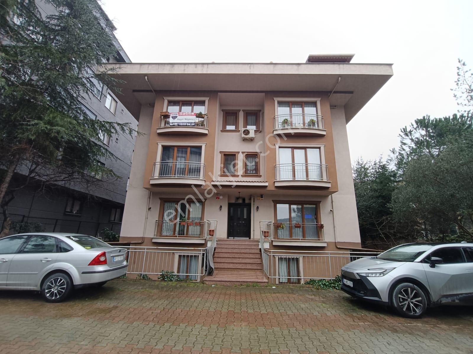 Üsküdar'da Masif Zeminli, Ultra Verimli, Standart Üstü Satılık Dubleks Daire - Görsel 2