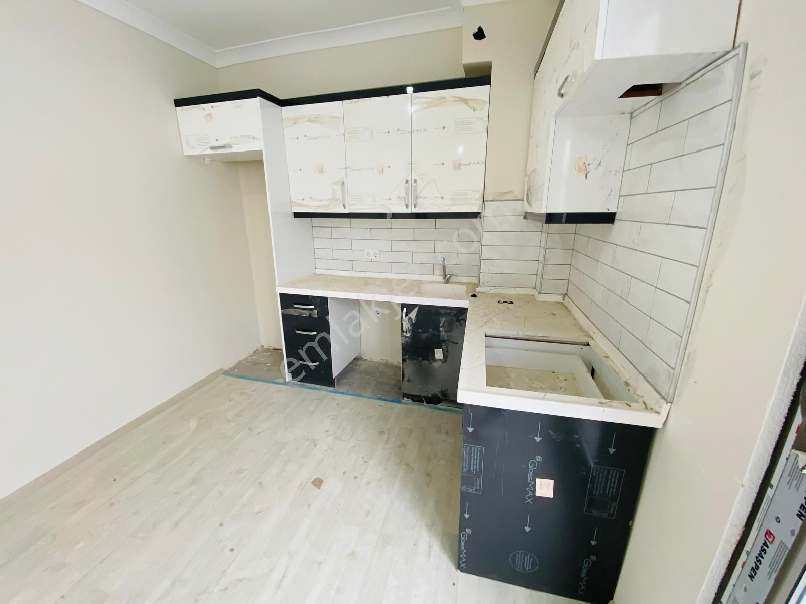 Gömeç Yaya Mahallesi Sıfır Ara Kat 1+1 Kiralık Daire - Görsel 9