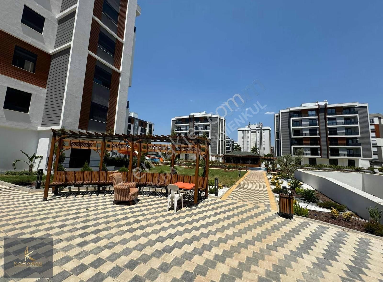 Karabağ'dan ! Liva Garden'da Doğalgazlı Kombili Kiralık 2+1 - Görsel 2