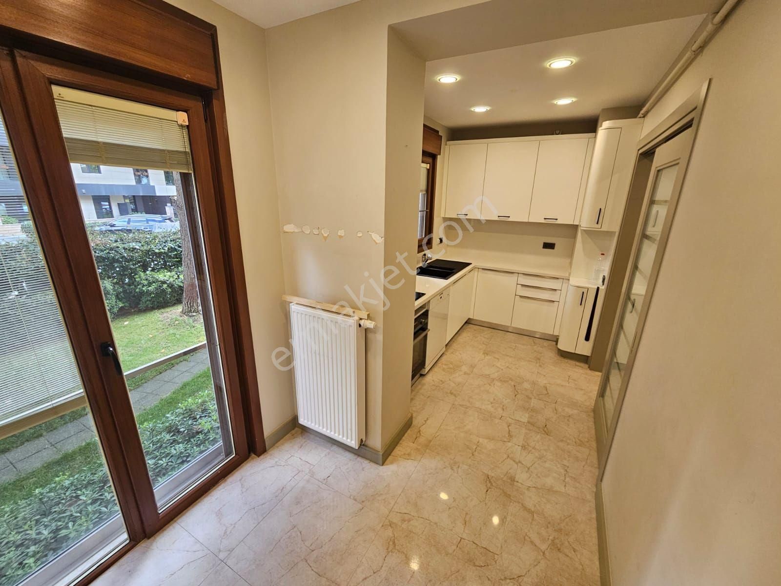 Lunas'dan Çiftehavuzlar Sahilde Prestijli Balkonlu 2+1