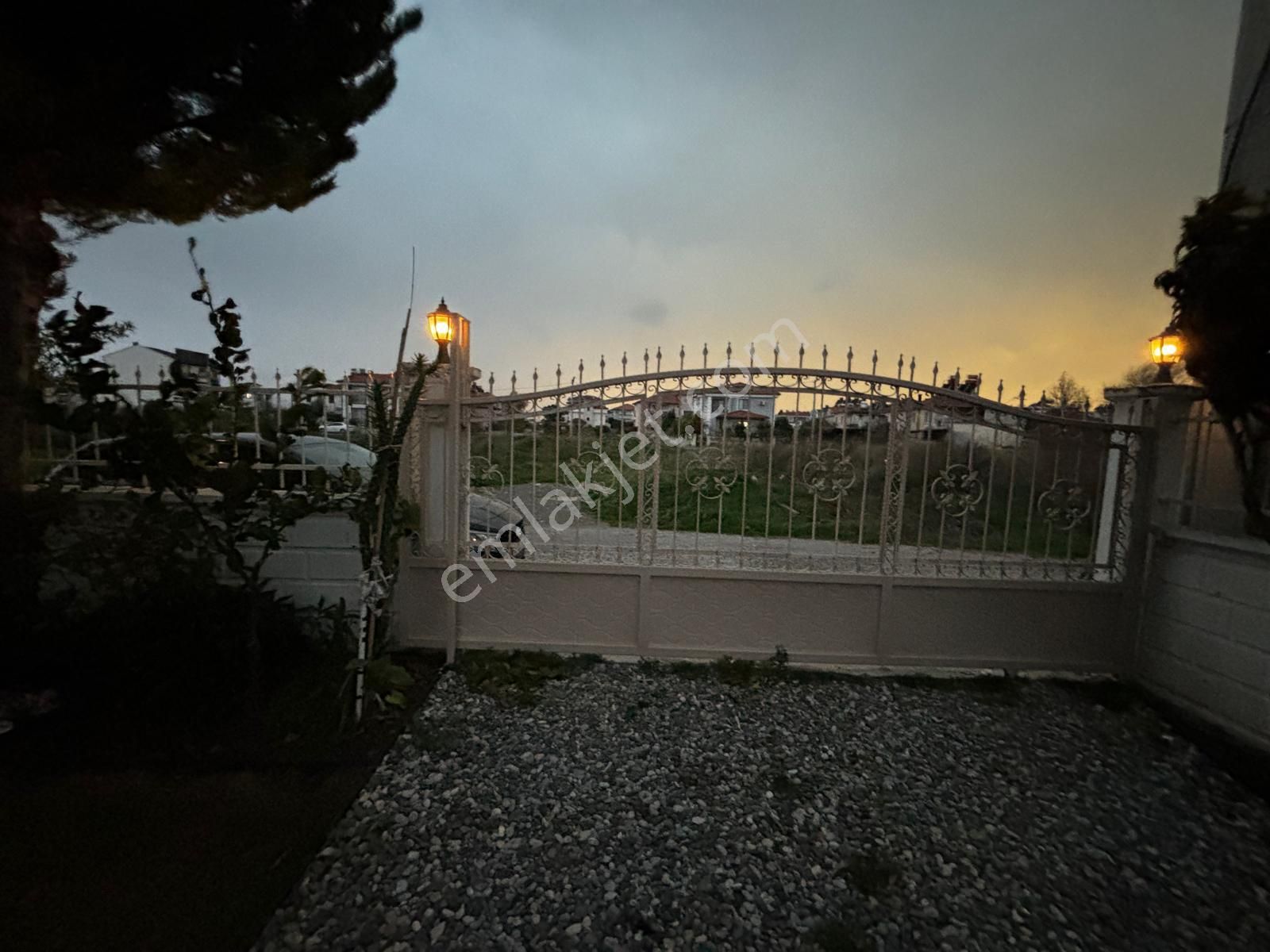 Seyfettin İnce Cad. Eşyalı 1+1 Daire (yatırımlık) - Görsel 3