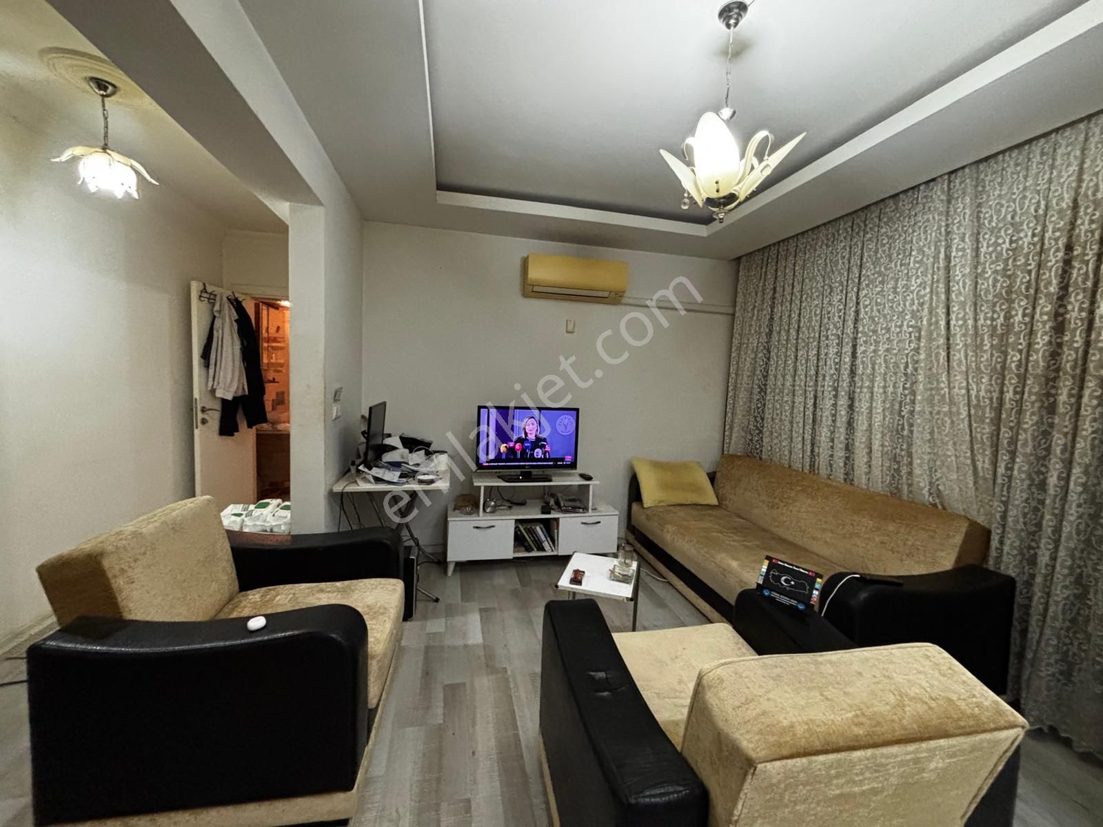 Seyfettin İnce Cad. Eşyalı 1+1 Daire (yatırımlık)