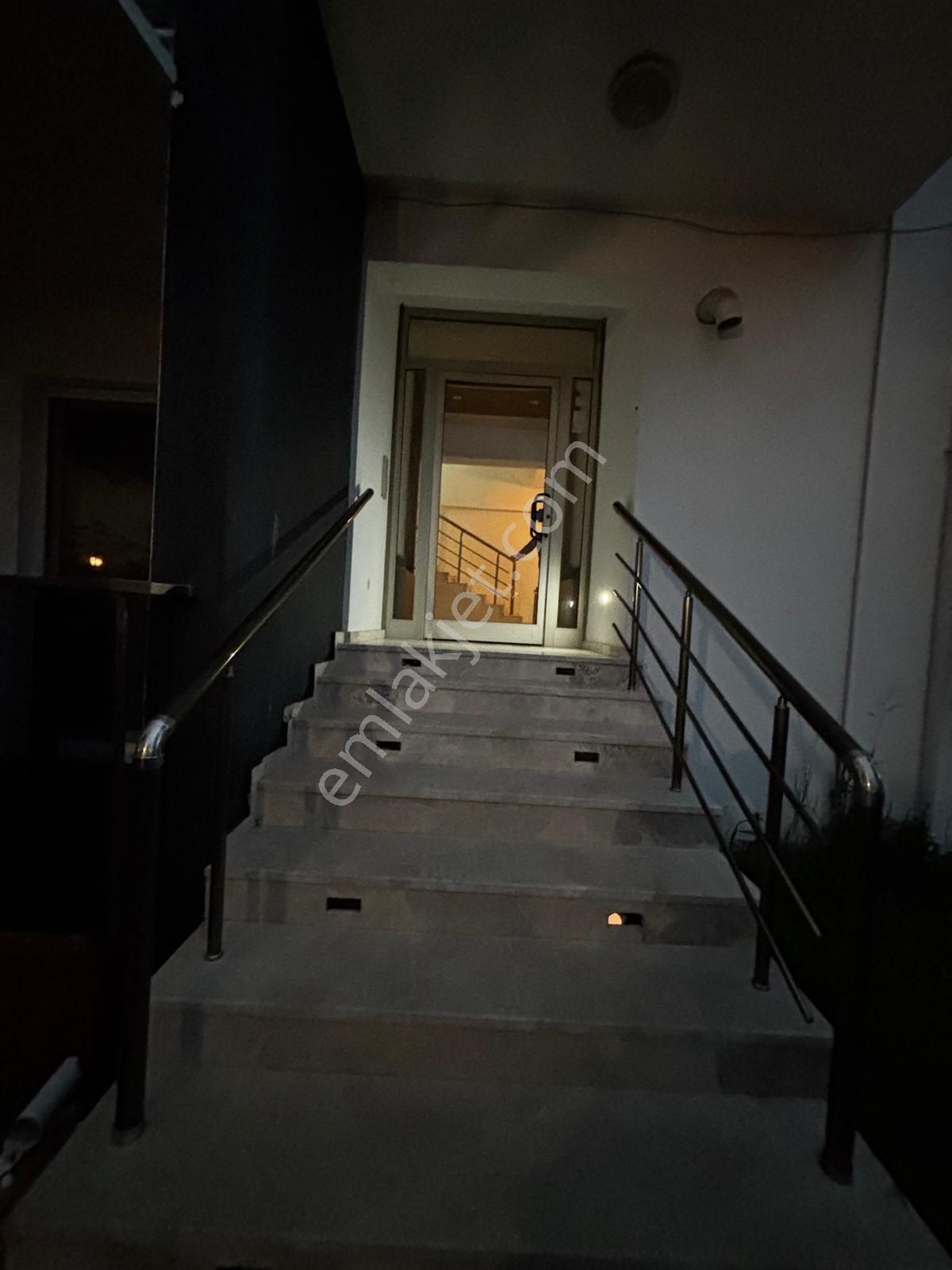 Seyfettin İnce Cad. Eşyalı 1+1 Daire (yatırımlık) - Görsel 13