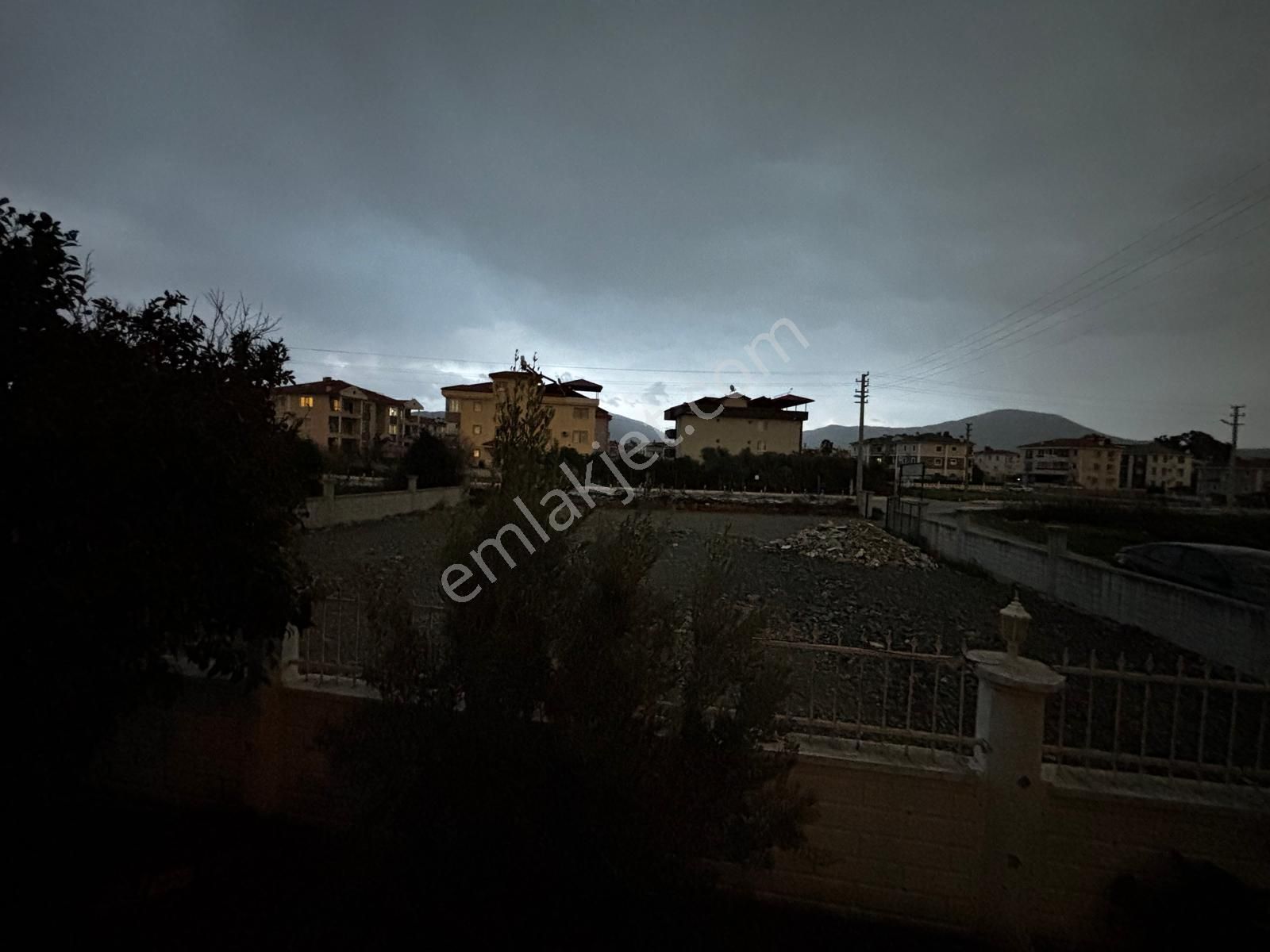 Seyfettin İnce Cad. Eşyalı 1+1 Daire (yatırımlık) - Görsel 31