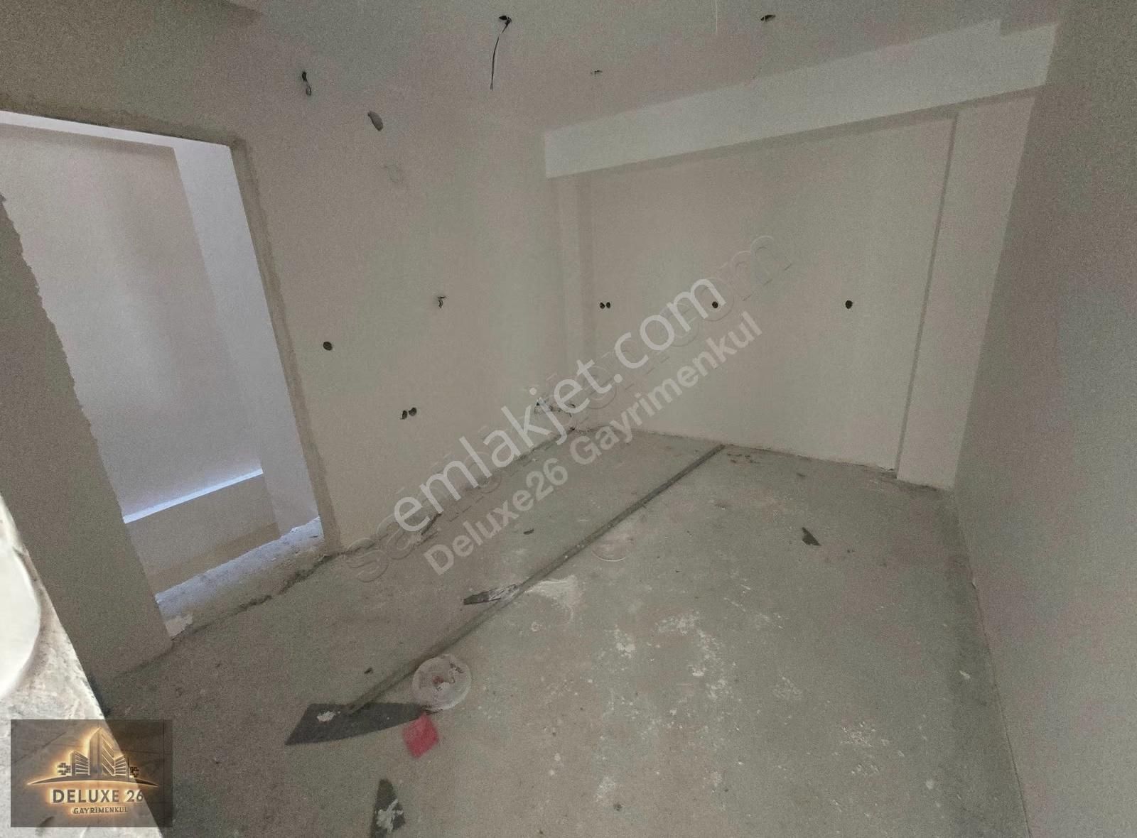 Deluxe 26 ' Dan Nezih Sitede Tapu Masrafsız Otoparklı 3+1 Daire - Görsel 8