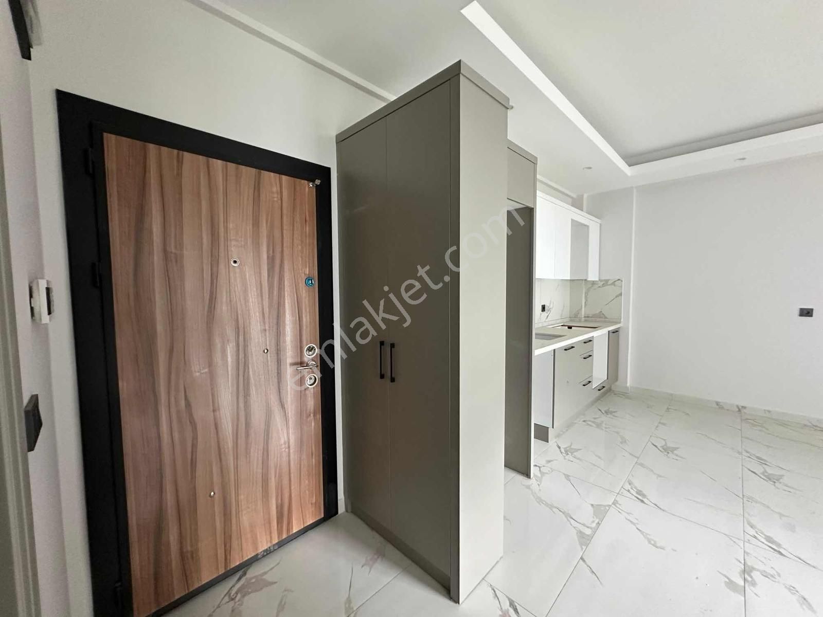 Tosmurda Yeni Binada 1+1 Satılık Firsat Daire - Görsel 13