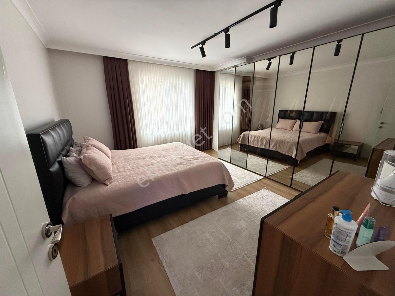 Kıbrısköy Site'de 3+1 Full Yapılı Satılık Teras Balkonlu Daire - Görsel 26