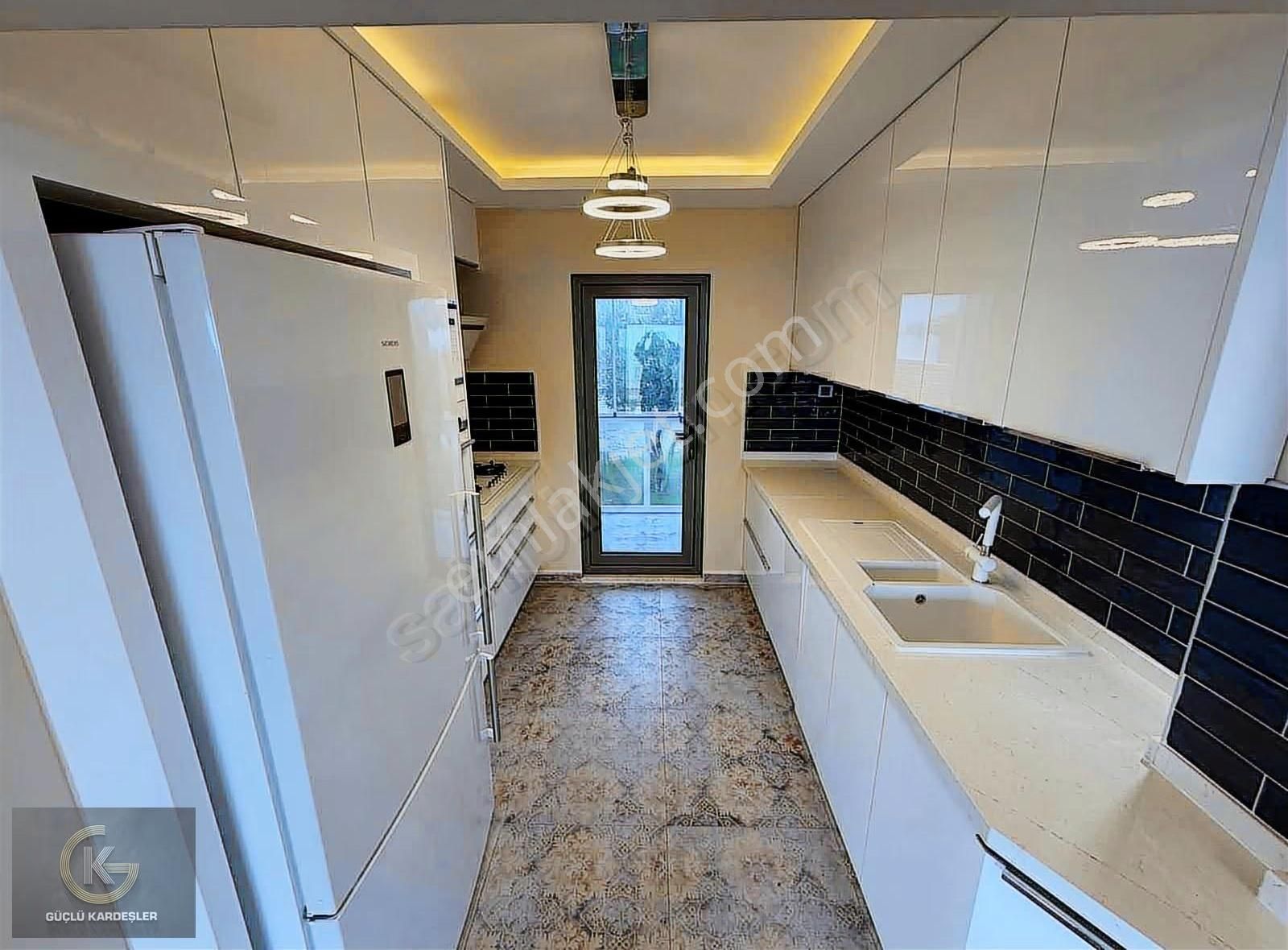 Balıkesir Edremit Narlı Sahil Denize Sıfır Tam Müstakil - Görsel 21