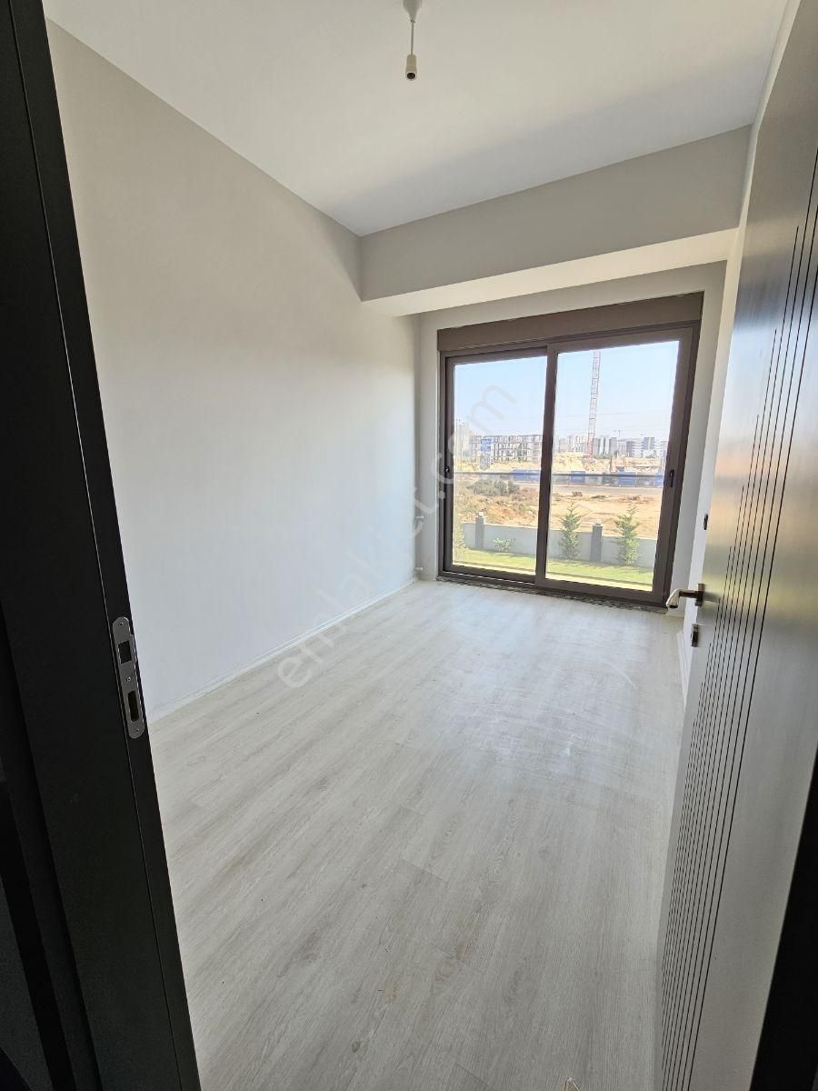 Altıntaş Havaalanı Yakını Havuzlu Site İçi 2+1 Kiralık Boş Daire - Görsel 6