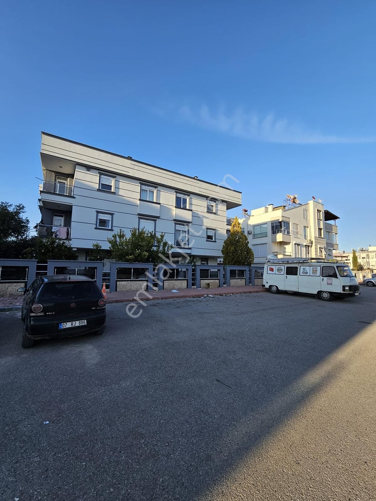 Rauf Denktaş Yakını 2+1 Boş Kiralık Daire - Görsel 35