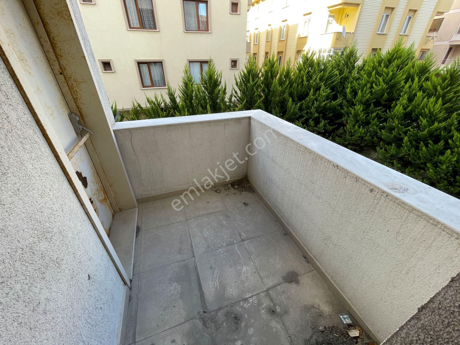 Ataşehir İnönü Mah.de, İskanlı Ve Kapalı Otoparklı Binada, 3+1 Satılık Daire - Görsel 24