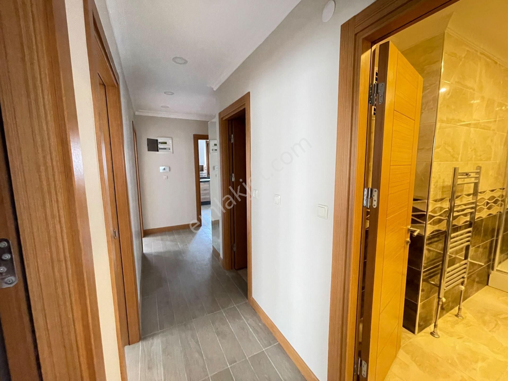 Ataşehir İnönü Mah.de, İskanlı Ve Kapalı Otoparklı Binada, 3+1 Satılık Daire - Görsel 28