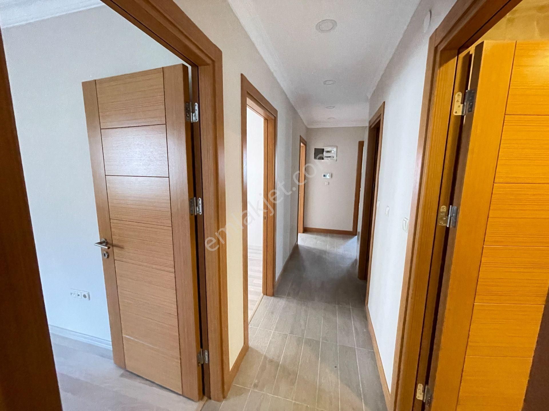 Ataşehir İnönü Mah.de, İskanlı Ve Kapalı Otoparklı Binada, 3+1 Satılık Daire - Görsel 27