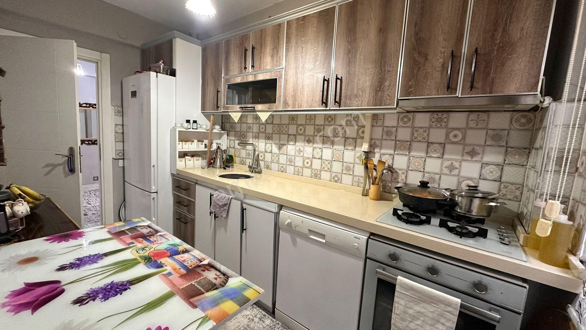 ^^sadece^^parstan Cumhuriyette Ayrı Mutfak Öncephe Masrafsız 2+1