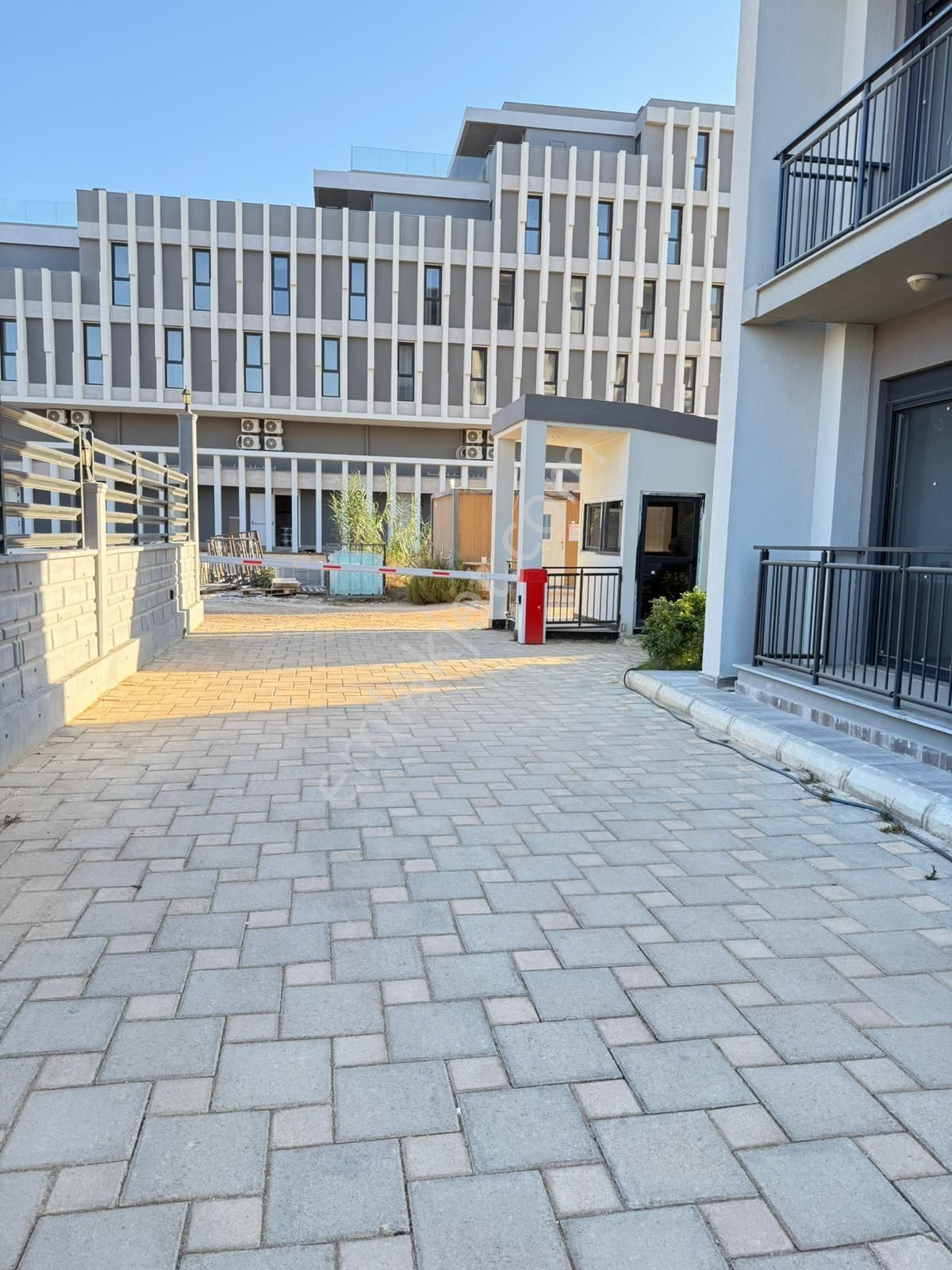 Altıntaş Ana Cadde Yakını Özellikli Site İçi 1+1 Satılık Daire - Görsel 35