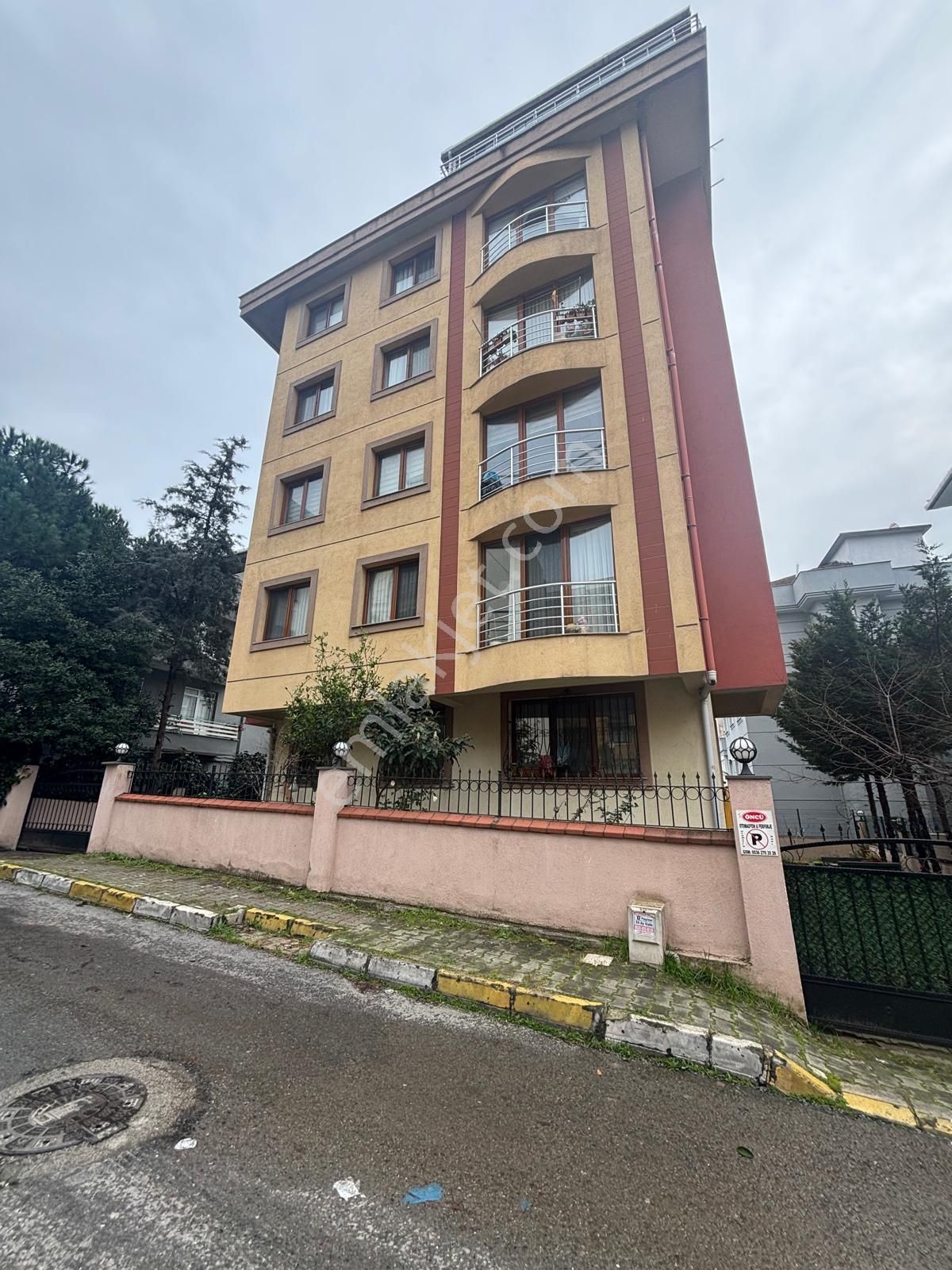 Maltepe Bağlarbaşın'da Oldukca Kullanışlı 3+1 Satılık Dairemiz - Görsel 15