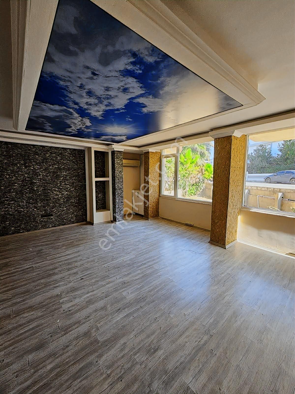 Güzeloba'da Cadde Üzeri Kiralık Geniş Dükkan - Görsel 26