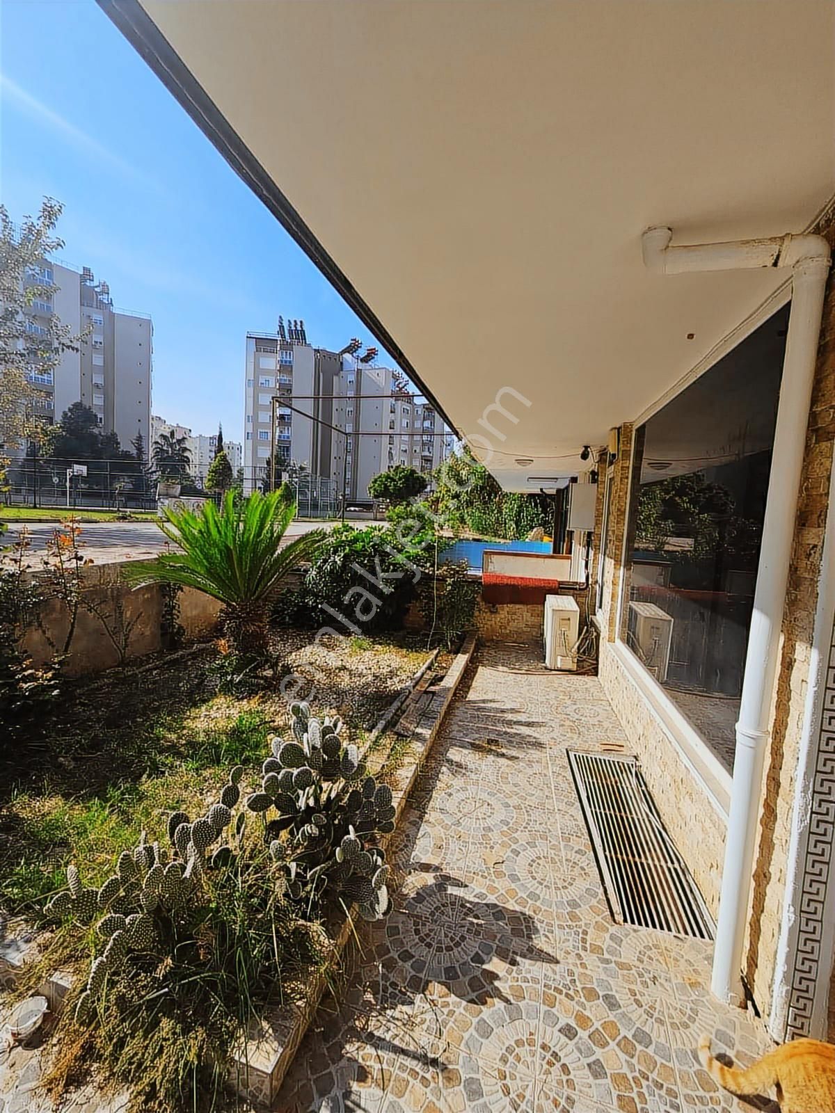 Güzeloba'da Cadde Üzeri Kiralık Geniş Dükkan - Görsel 34