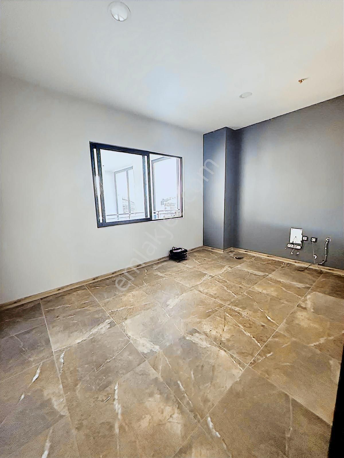 Güzeloba Rauf Denktaş Cadde Üzeri Kiralık Plaza - Görsel 32