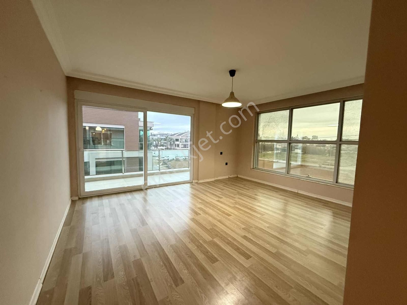 Güzelobada Havuzlu K.otoparklı 3+1 Daire - Görsel 34