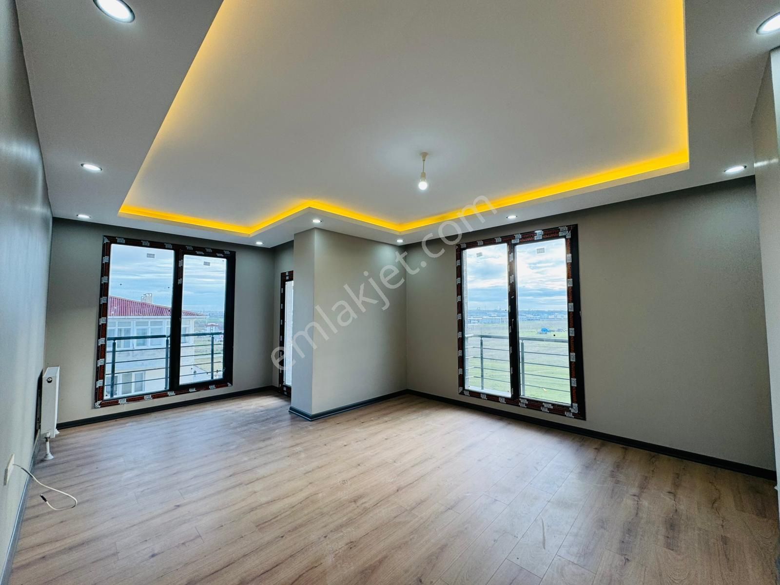 2,49_faiz Oranıy'la_ Merpa İnş'tan_karaağaç Mah'de Kaçırılmaz.! Arakat Sıfır .!! 3+1