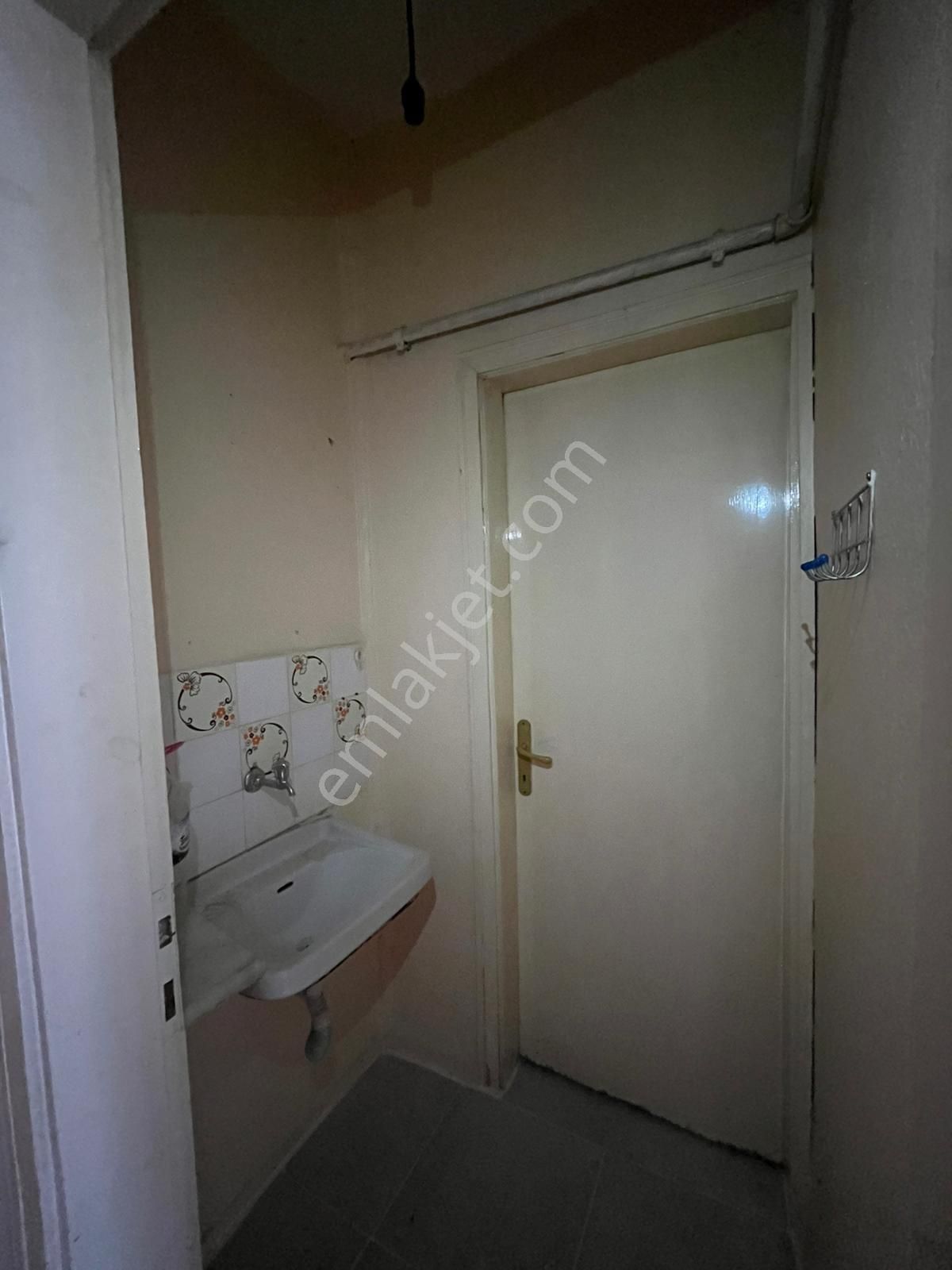 Fatih Işıklar Ugurlu Kiralık 3+1