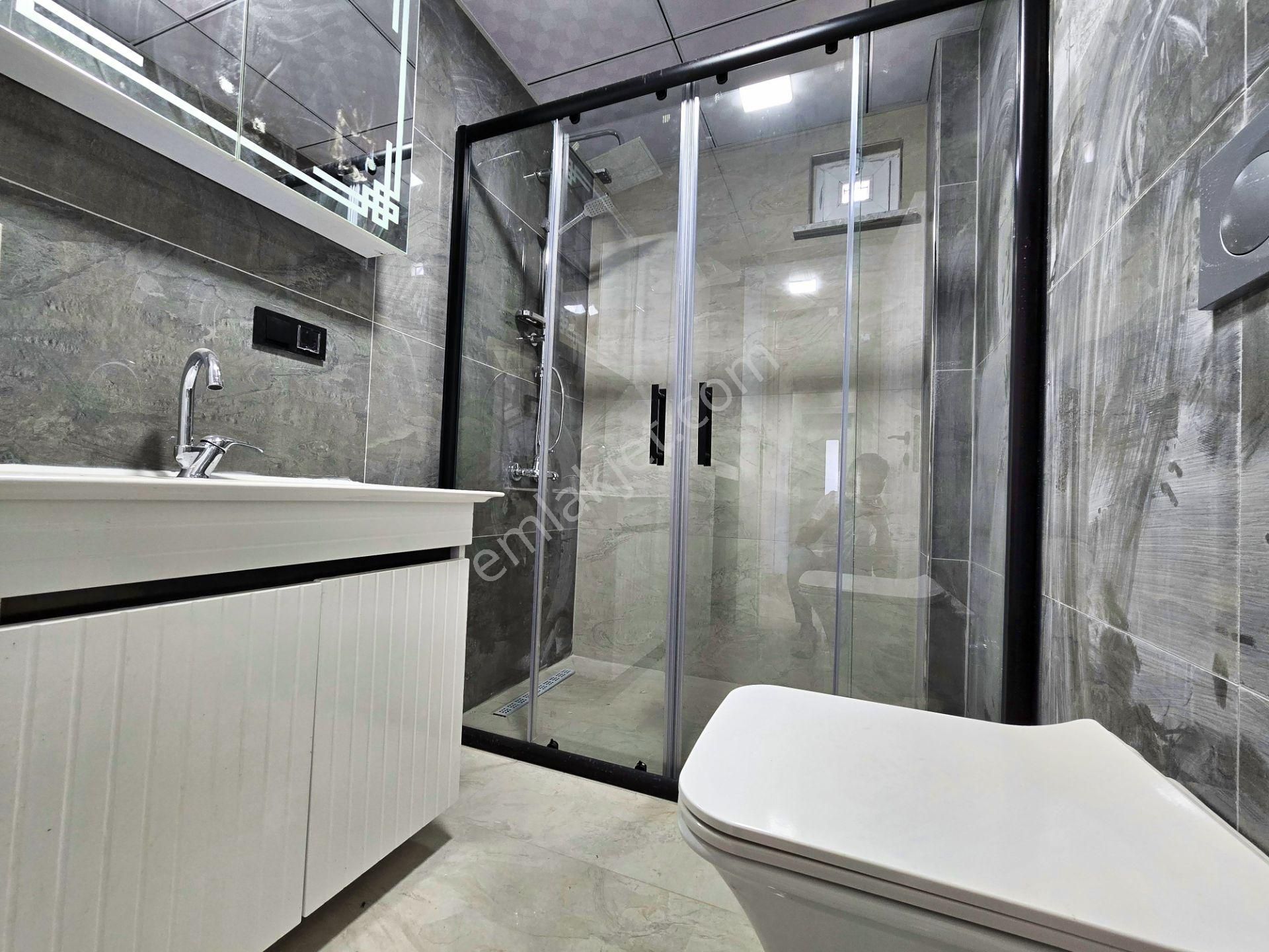 İşyapar Gayrimenkulden Selahaddin Eyyubi Mahallesinde Merkezi Konumda Arakat Lüks 3+1 Daire 🔥 - Görsel 41