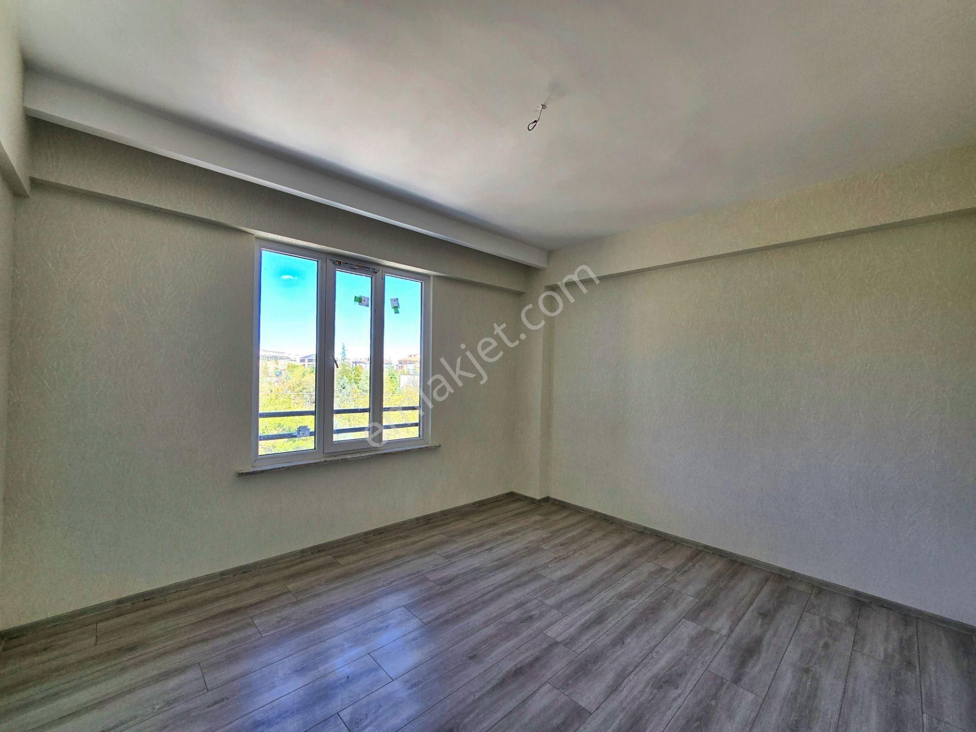 İşyapar Gayrimenkulden Selahaddin Eyyubi Mahallesinde Merkezi Konumda Arakat Lüks 3+1 Daire 🔥 - Görsel 31