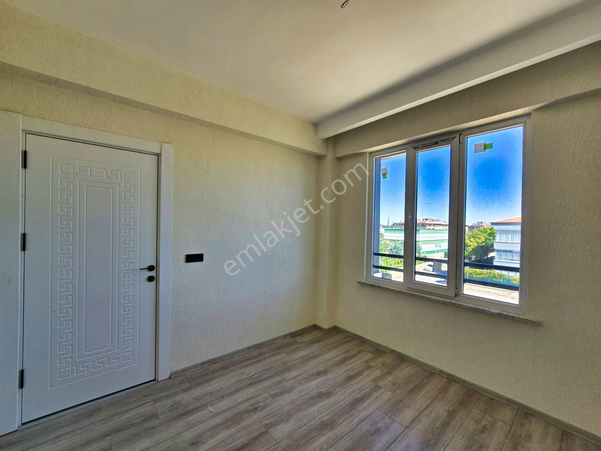 İşyapar Gayrimenkulden Selahaddin Eyyubi Mahallesinde Merkezi Konumda Arakat Lüks 3+1 Daire 🔥 - Görsel 38