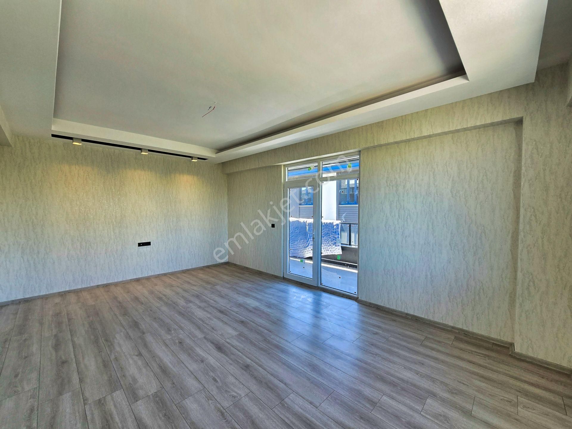 İşyapar Gayrimenkulden Selahaddin Eyyubi Mahallesinde Merkezi Konumda Arakat Lüks 3+1 Daire 🔥 - Görsel 22